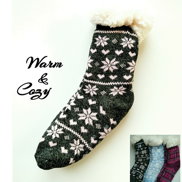 Boutique Accessories - LAST ONE! The Ultimate Sherpa Lined Cabin Socks